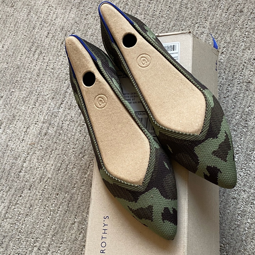 Rothy’s Green Camo Pointy Flats